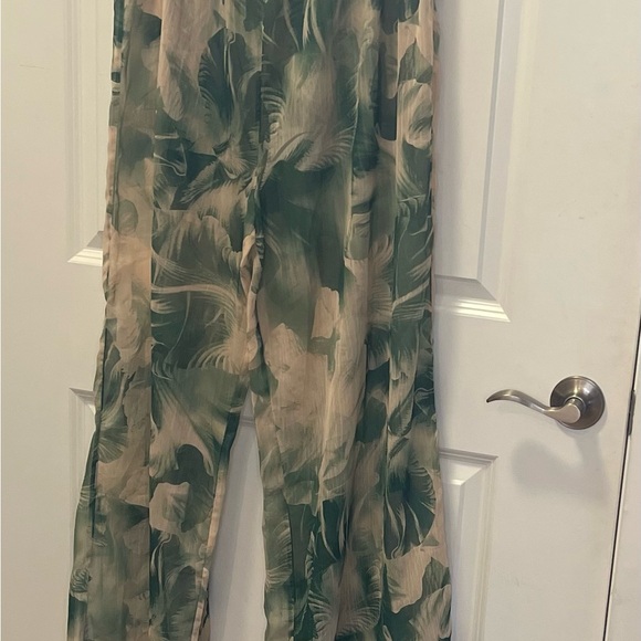 Top shop lead print sheer cover up pants. Size 12 - Picture 2 of 6